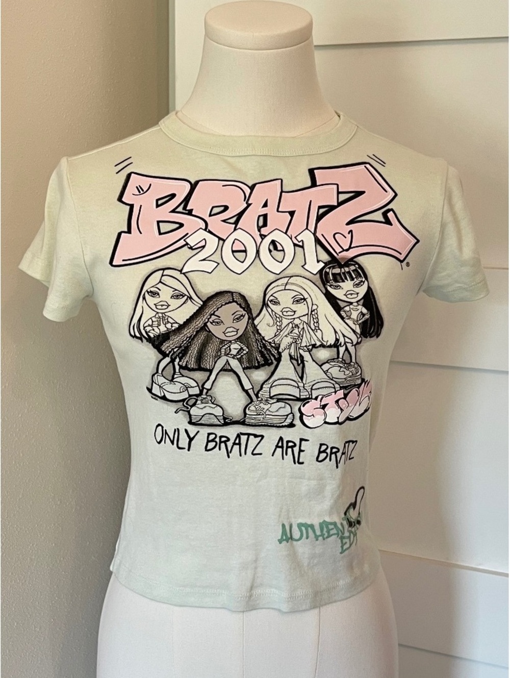 Bratz Graffiti Graphic Y2K Style Baby Tee Crop Top